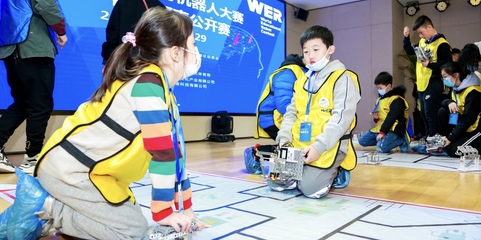 教育科技開發(fā) 驅(qū)動(dòng)教育創(chuàng)新的未來(lái)引擎